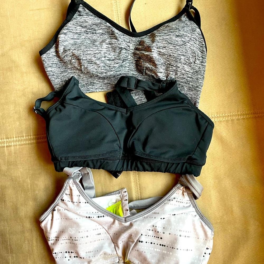 Nursing/pumping bras bundle